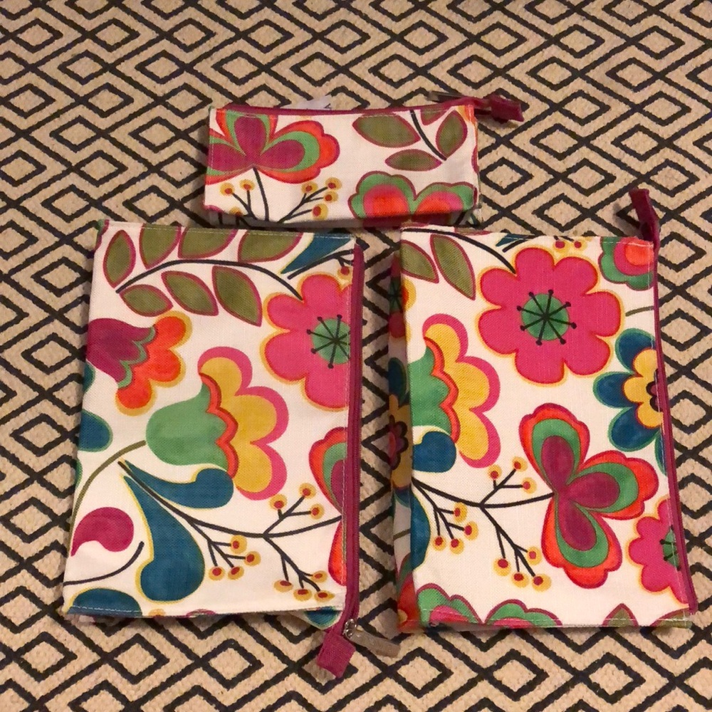 NEW bundled Clinique Makeup bags (3 bags)
